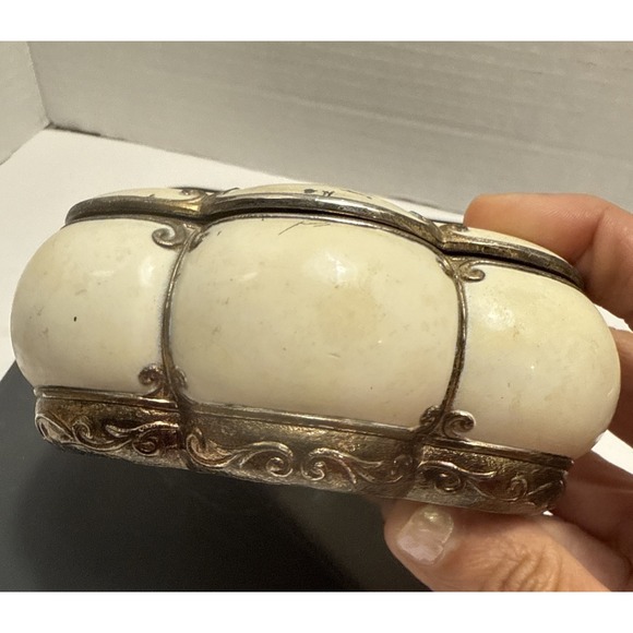 Vtg Jewelry Box W/ Miniature Painted Lady Casket Case Ivory Glaze & Gilt-Trinket - Picture 7 of 12